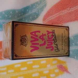 NWT Viva La Juicy Gold Couture.